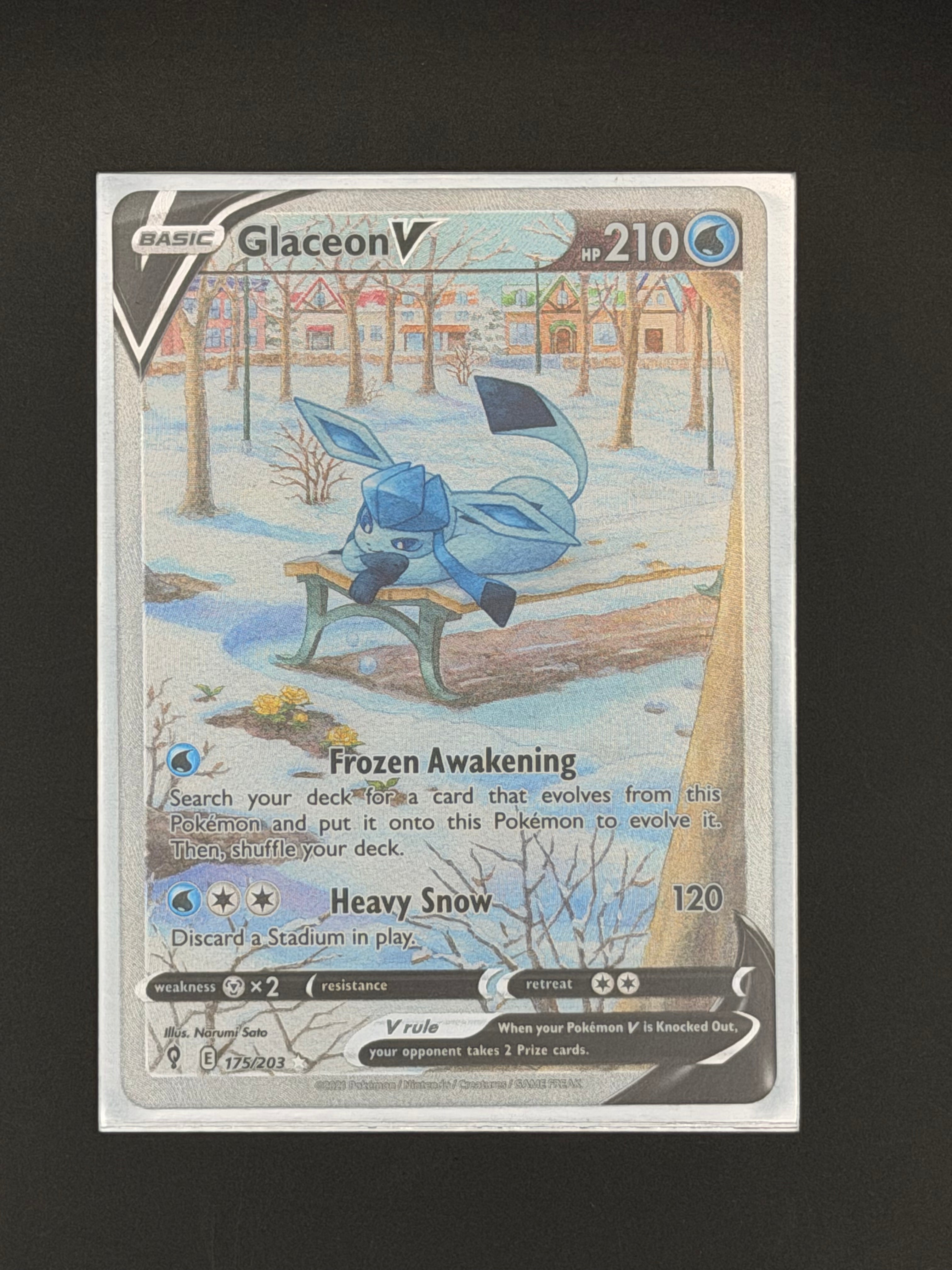 Glaceon V Ingles - 175/203